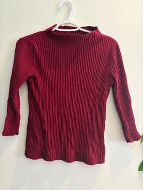 Roz & Ali Burgundy Ribbed Mock Neck Long Sleeve Top
